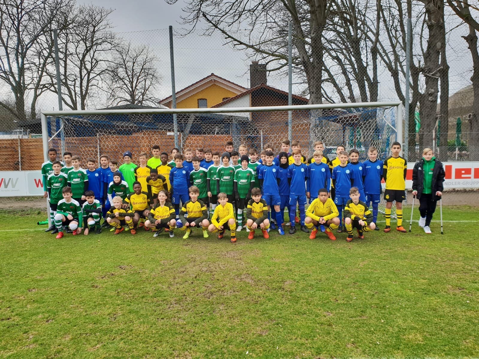 Blitzturnier U13/1 – Borussia Dortmund und der 1. FC Schweinfurt zu Gast